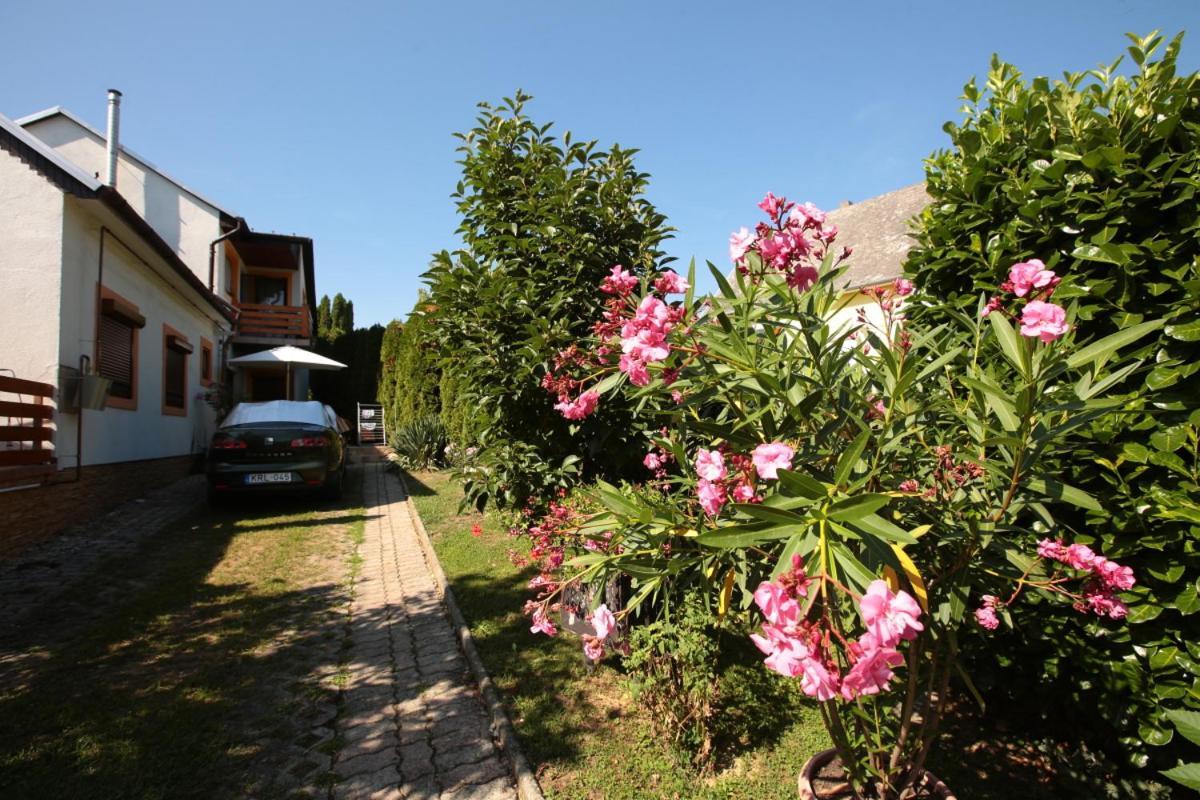 Lonci Apartman Zalakaros Exterior photo
