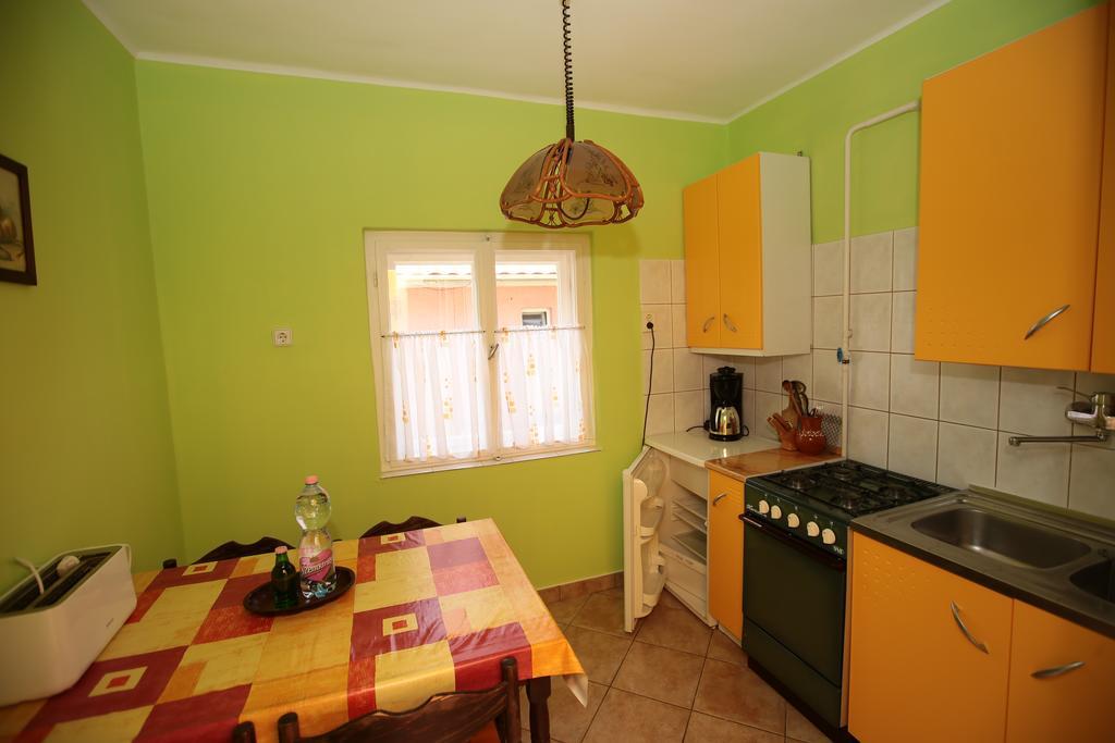 Lonci Apartman Zalakaros Exterior photo